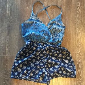 Blue pattern romper